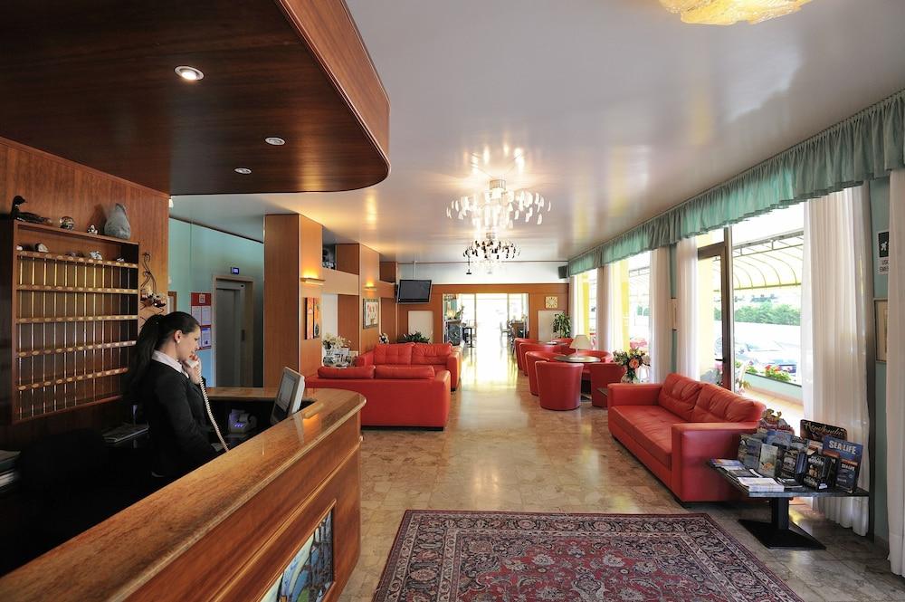 Hotel Jadran Τζεσόλο Λίντο Εξωτερικό φωτογραφία